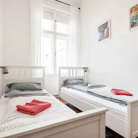 Perfectday1 Budapeste